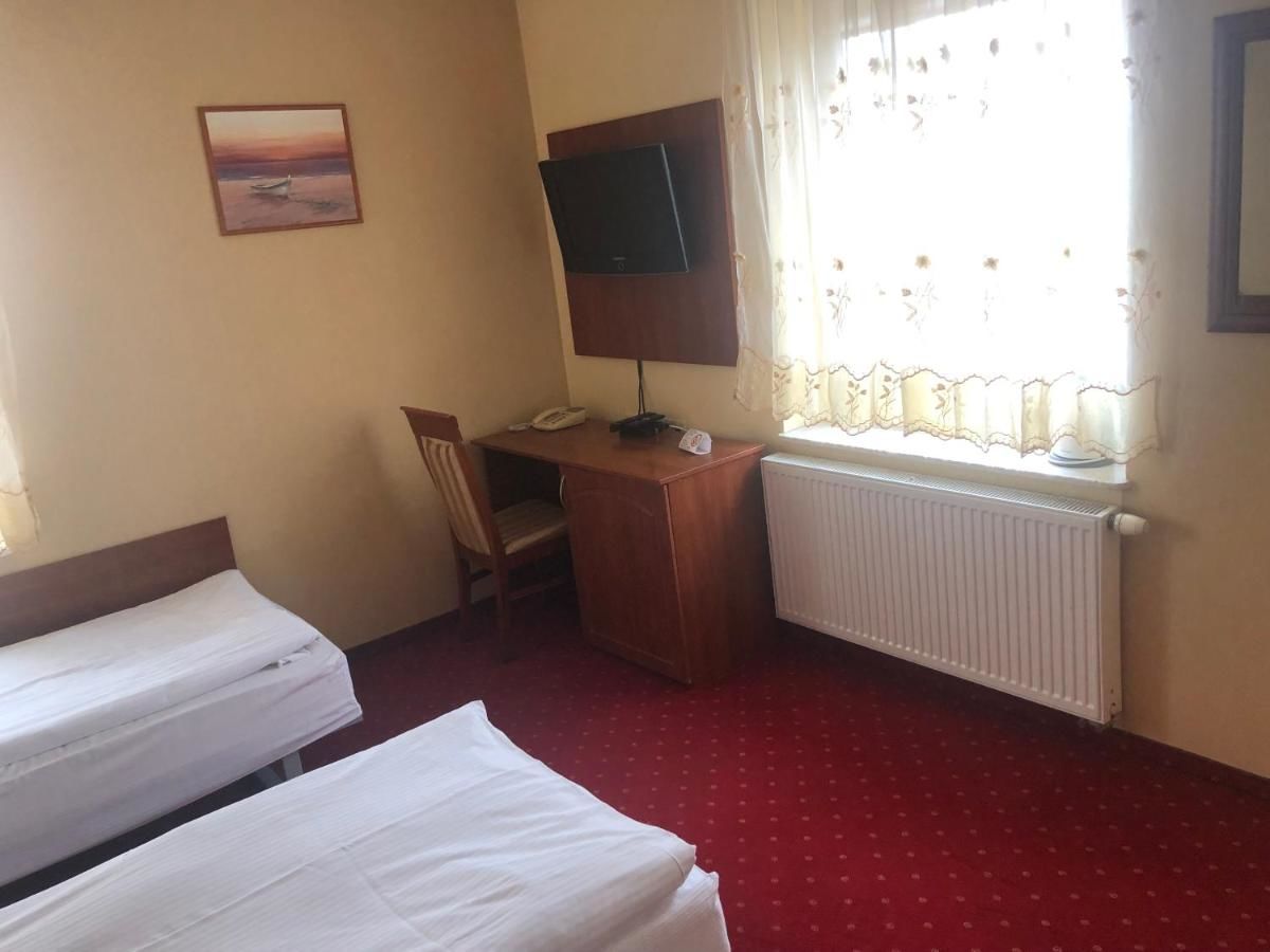 Отель Hotel Arkadia Końskie-10