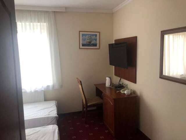 Отель Hotel Arkadia Końskie-7